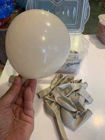 Balloon Bunch - European High Quality Balloons - Light Brown