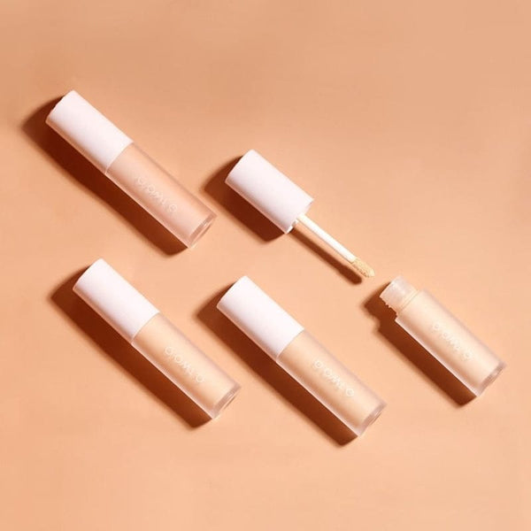 O.TWO.O WHITE ROSE ONE TOUCH LIQUID CONCEALER