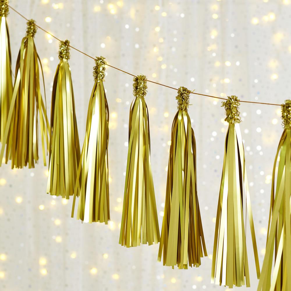 Tassels Golden Foil Decoration (12 pack) - Basics.Pk